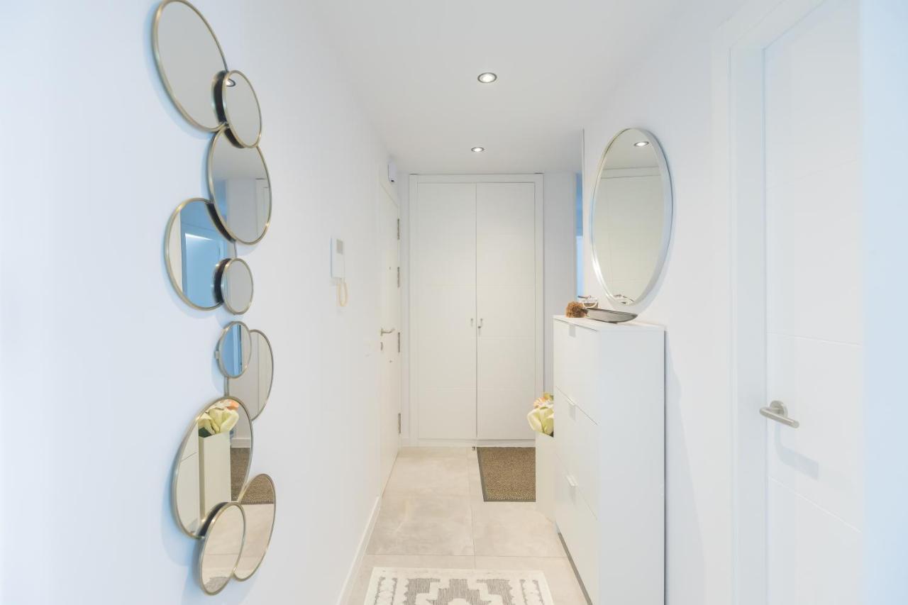 Marbella Luxury Brand New 2-Bedroom Apartment, 3 Min Walk To The Beach! Bagian luar foto